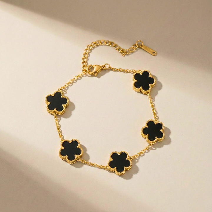 Pam - Clover Charm Bracelet