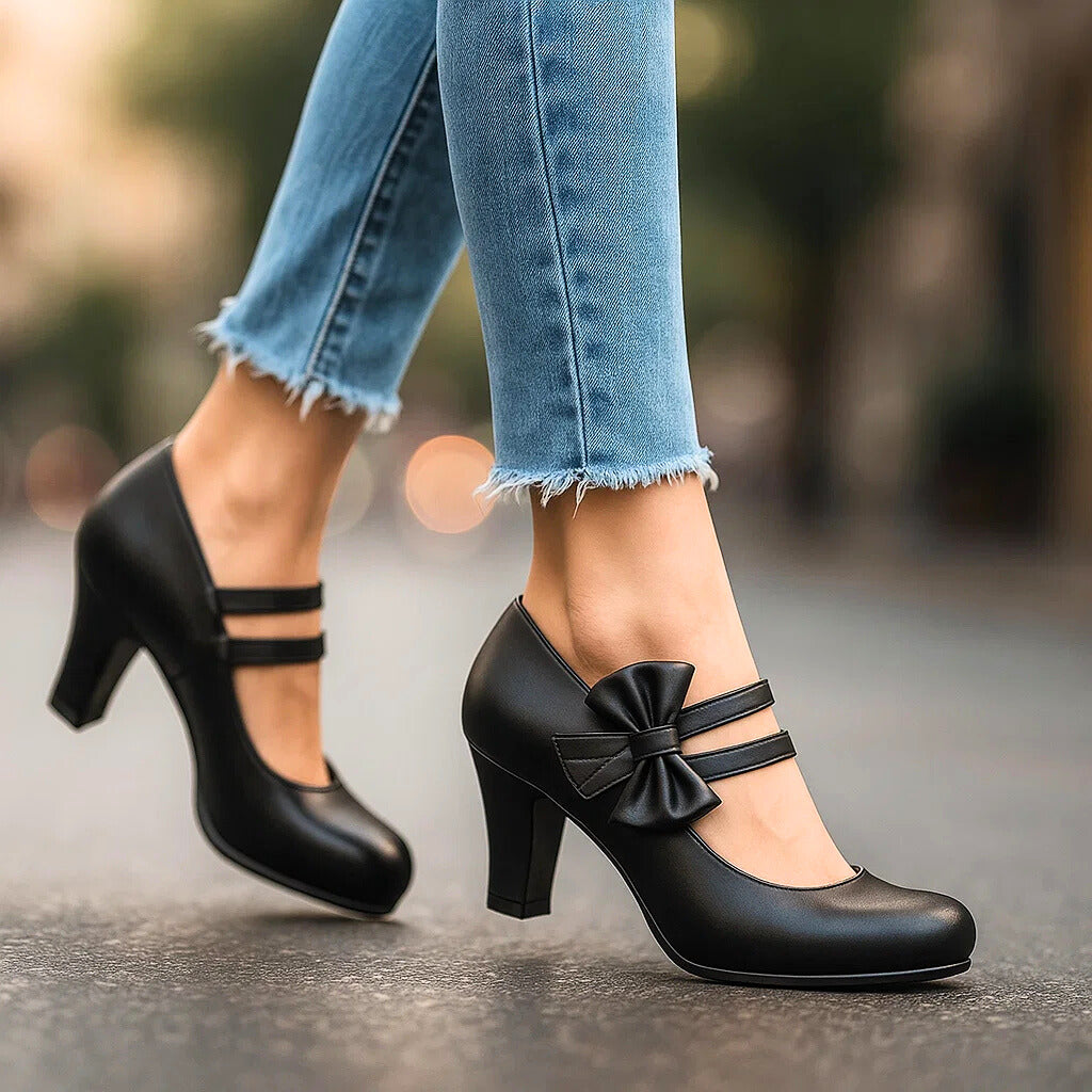 Bella - Bow Heels