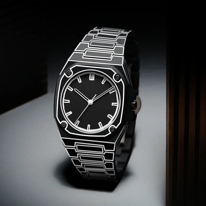 Outline Arc Watch