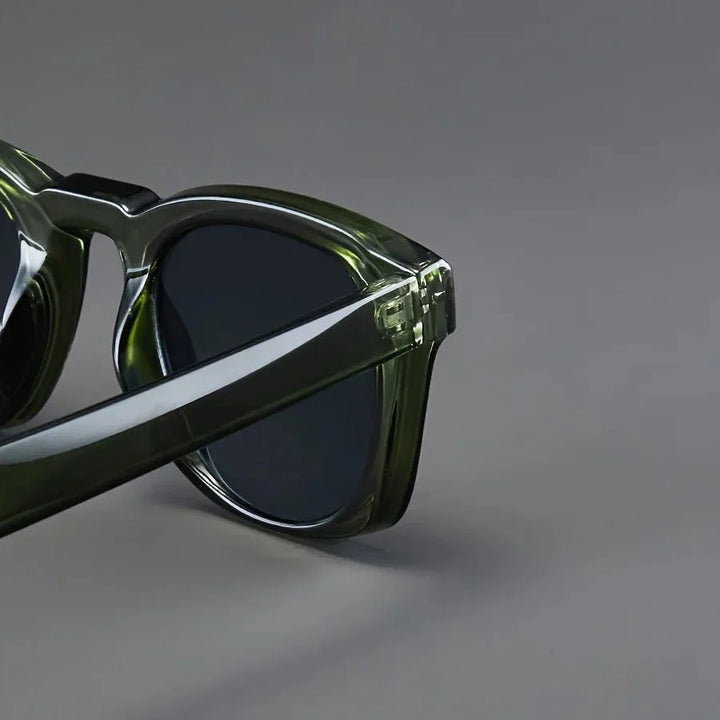 Julie – Stylish Clubmaster Sunglasses (Unisex)