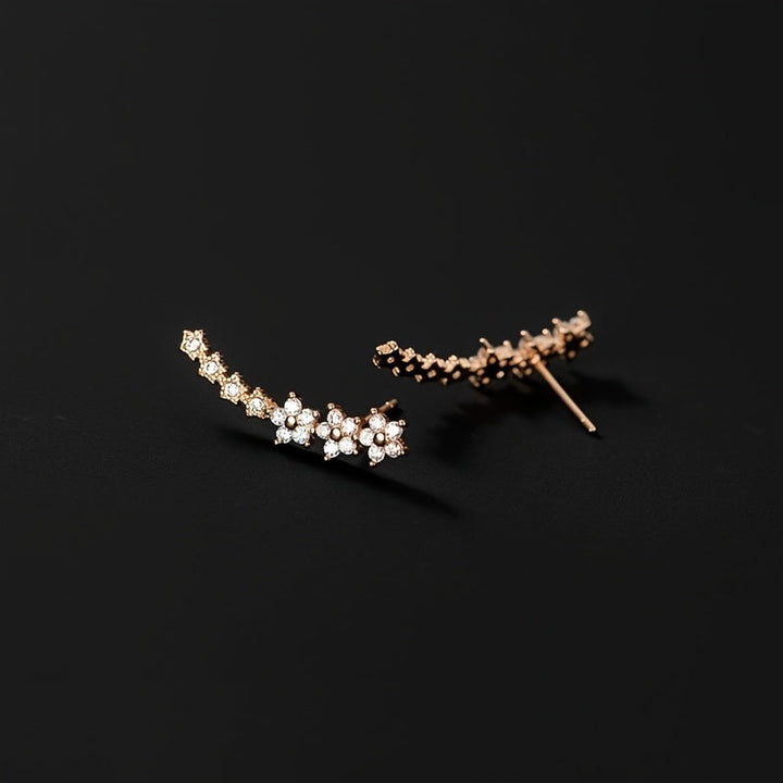 Sopie – Luxurious Floral Earrings
