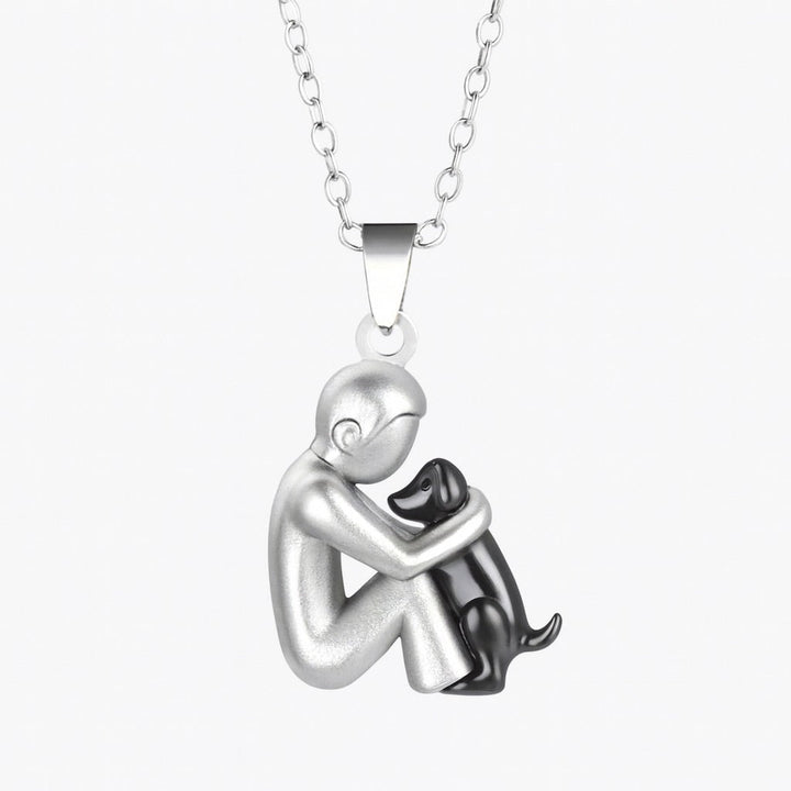 Eloise - Hug Pendant Necklace