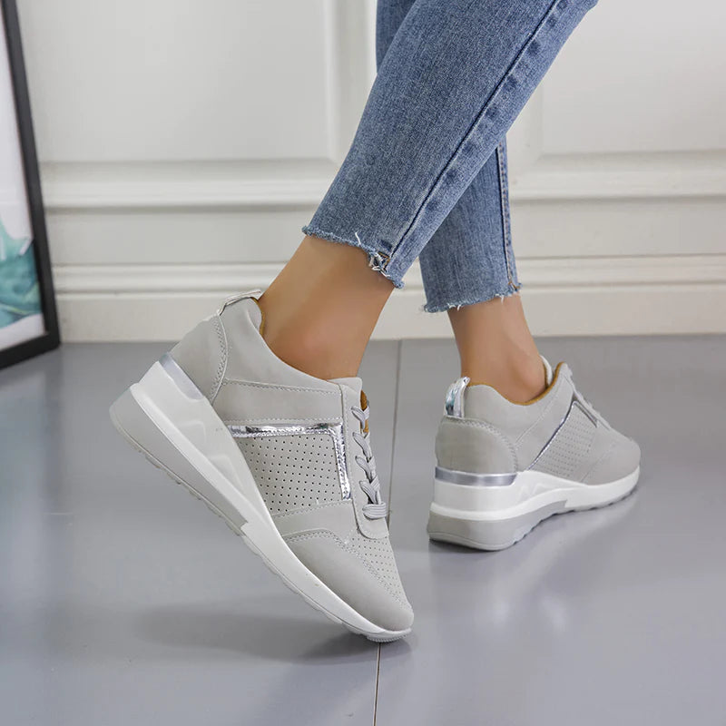 Venus Sneakers - Comfortable with soft cushioning