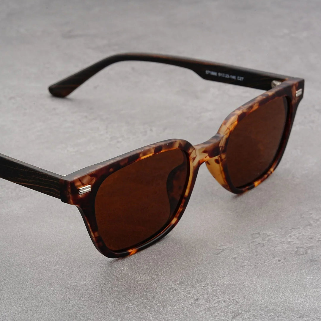 Liam – Stylish Wood Sunglasses