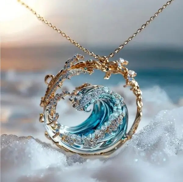 Livia – Exquisite Ocean-Inspired Pendant Necklace
